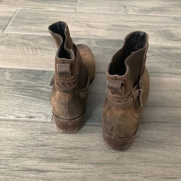 Ugg boots - Picture 5 of 11